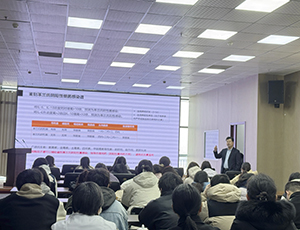 為產業培養人才，邱又彬董事長為徐州醫科大學學生現場授課